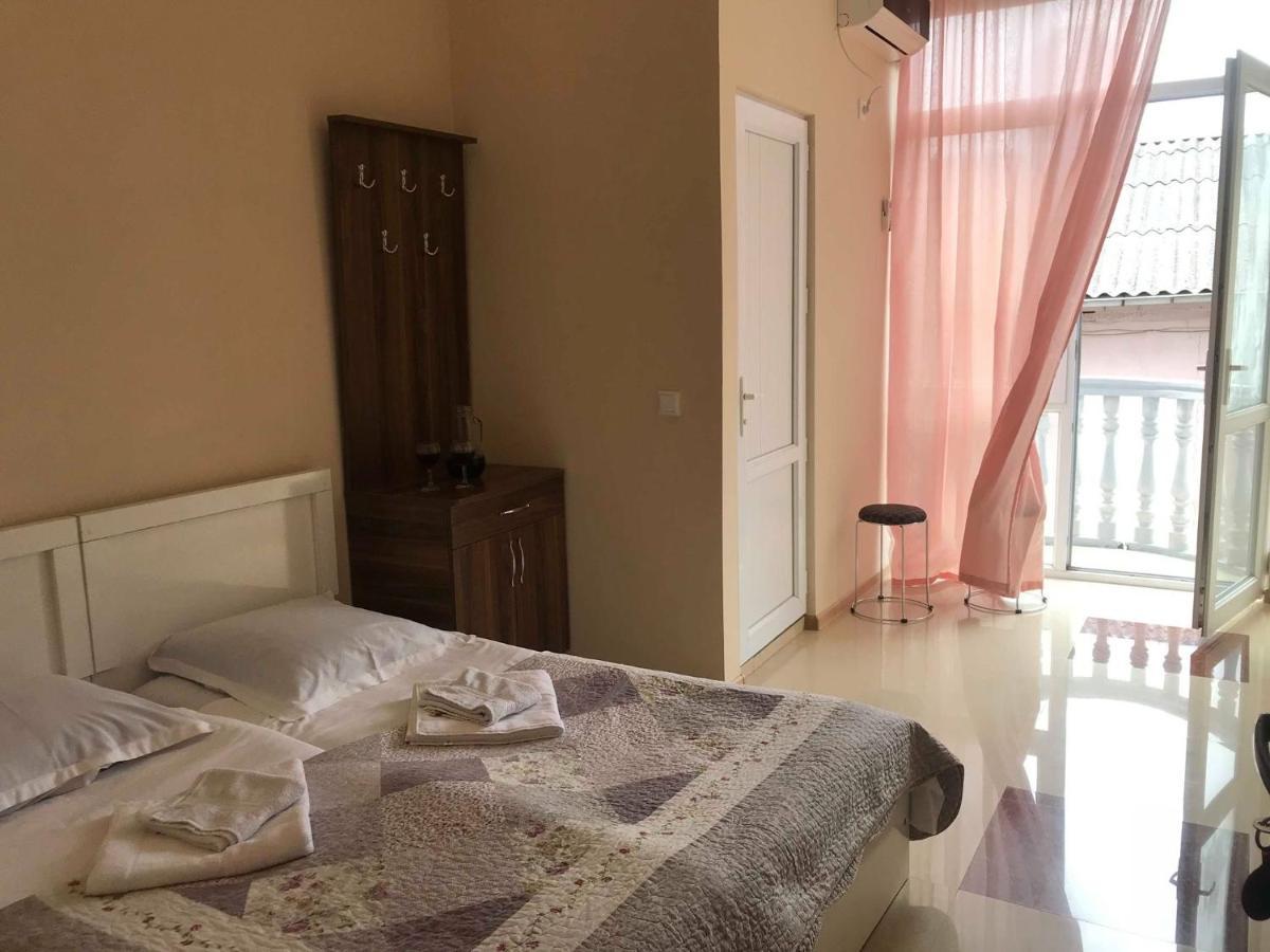 קובולטי Twins Guest House By Black Sea מראה חיצוני תמונה