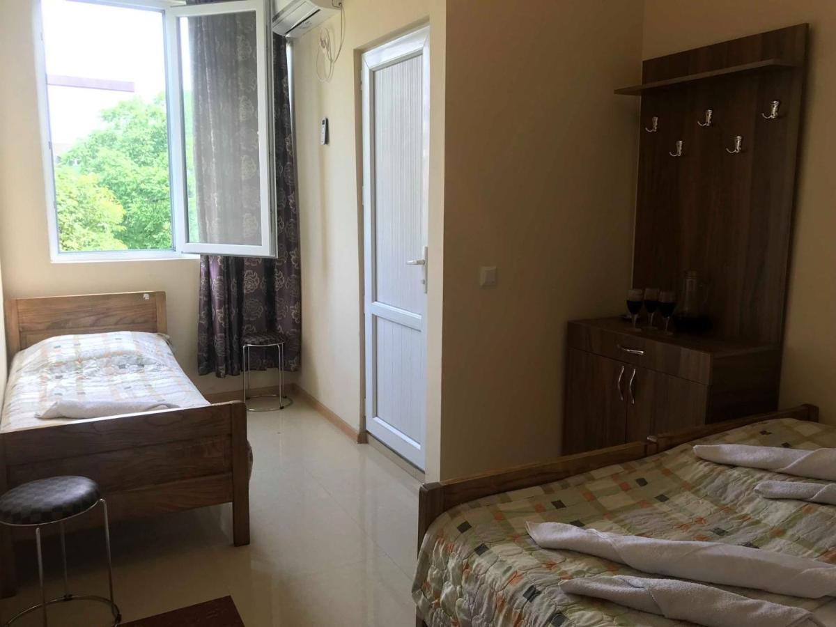 קובולטי Twins Guest House By Black Sea מראה חיצוני תמונה