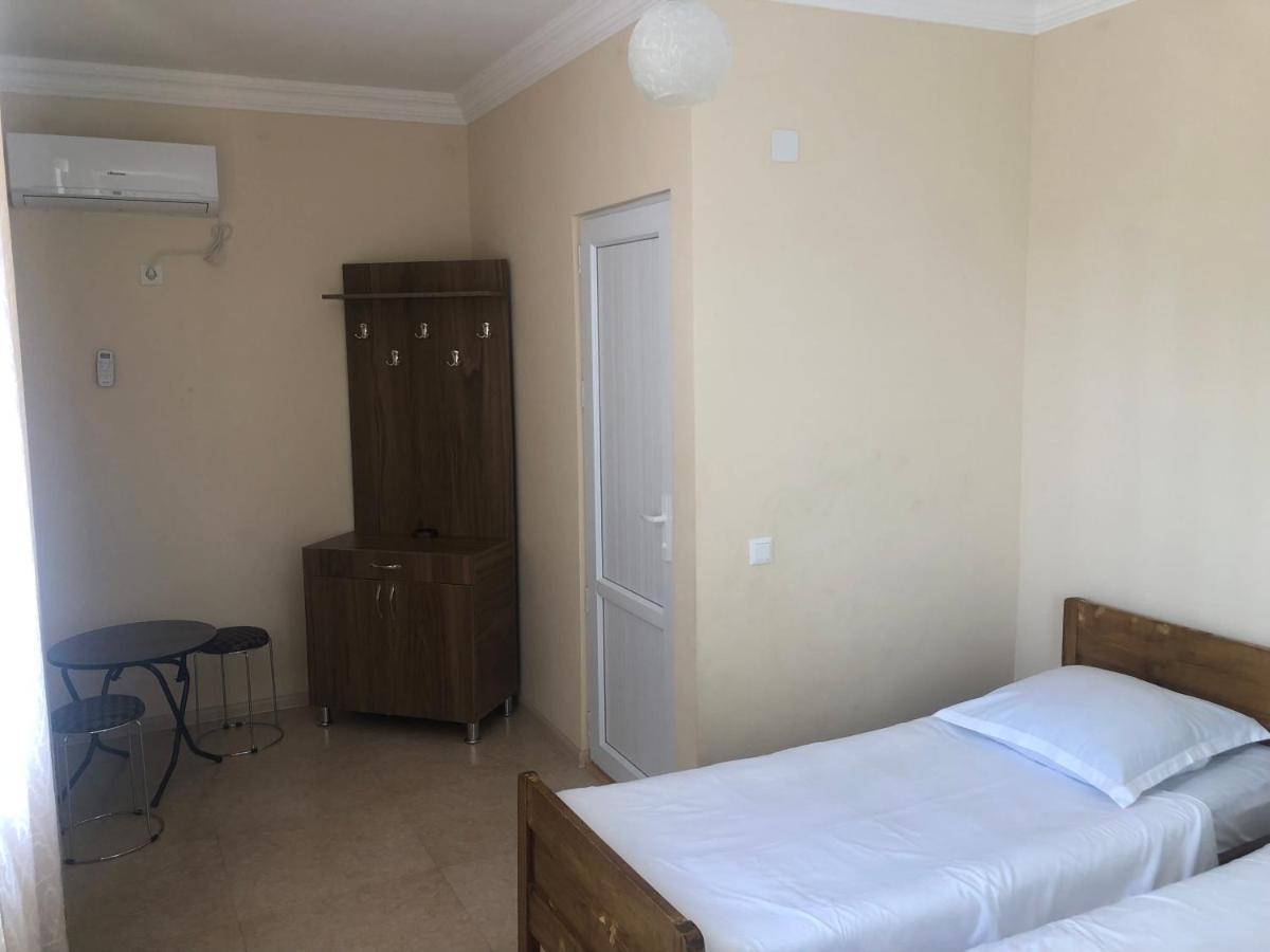 קובולטי Twins Guest House By Black Sea מראה חיצוני תמונה