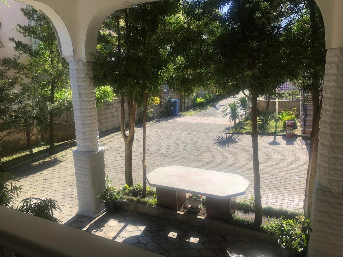 קובולטי Twins Guest House By Black Sea מראה חיצוני תמונה