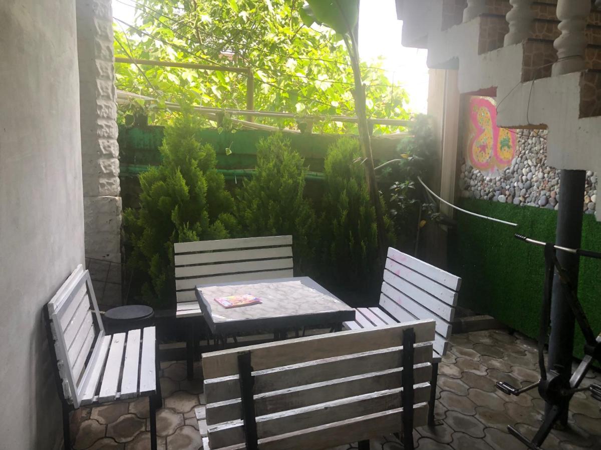 קובולטי Twins Guest House By Black Sea מראה חיצוני תמונה