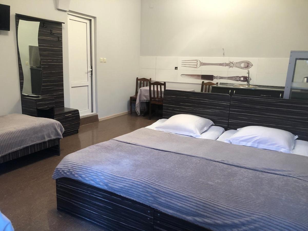 קובולטי Twins Guest House By Black Sea מראה חיצוני תמונה