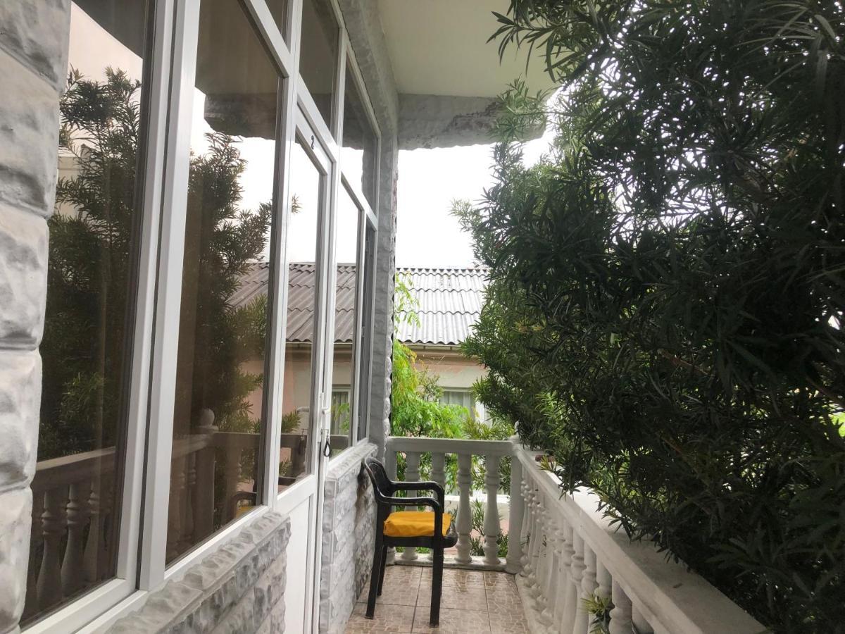 קובולטי Twins Guest House By Black Sea מראה חיצוני תמונה