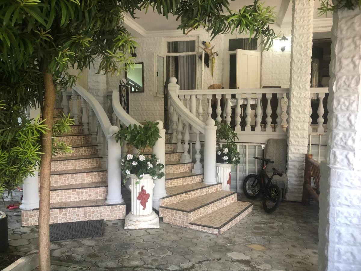 קובולטי Twins Guest House By Black Sea מראה חיצוני תמונה